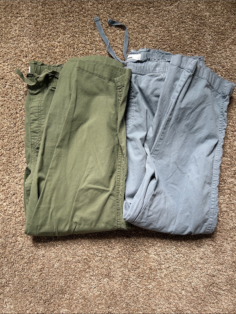TWO Sonoma Olive and Light Grayish Blue Casual Cropped Drawstring Pants, Size L - Picture 4 of 6
